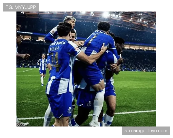 葡超三强新赛季转会动作频频,挑战与机遇并存引关注 葡超三强新赛季转会动作频频,挑战与机遇并存引关注