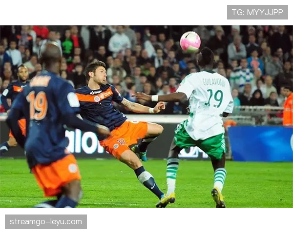 里尔赛季初表现稳健，强势重返争冠行列