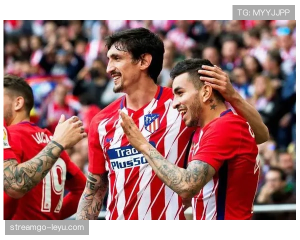 萨维奇精进技术引领新时代足球战术变革