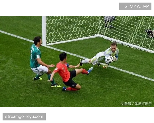 诺伊尔传球特点 诺伊尔传球特点